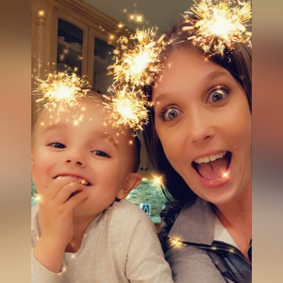 Meet your Posher, Ashlee - Picture 6 of 8